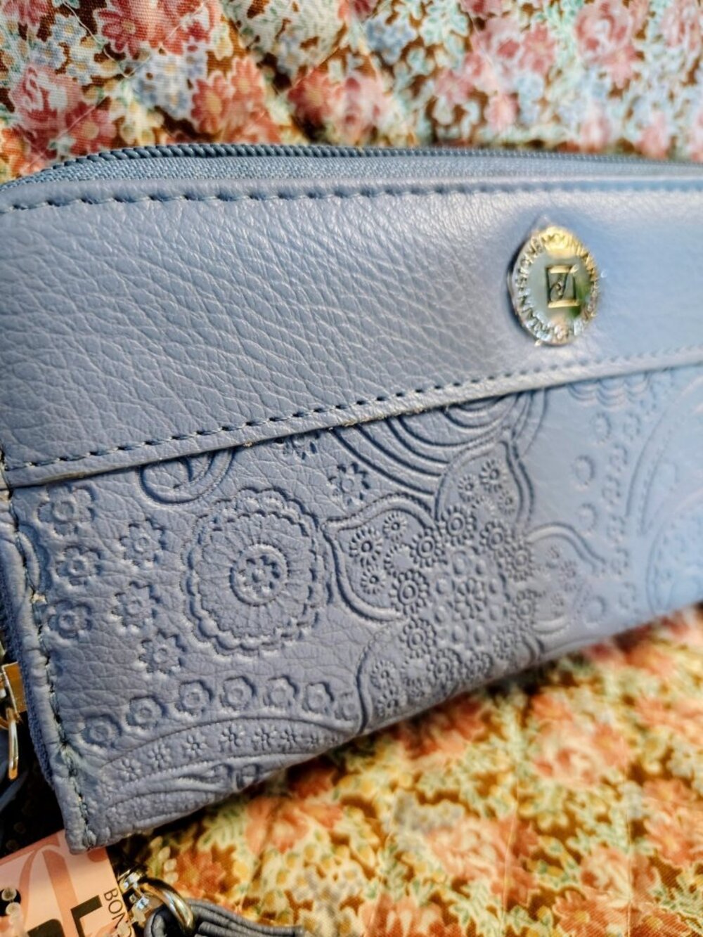 NWT Blue Stone Mountain Organizer Leather Wallet With Strap MSRP $88